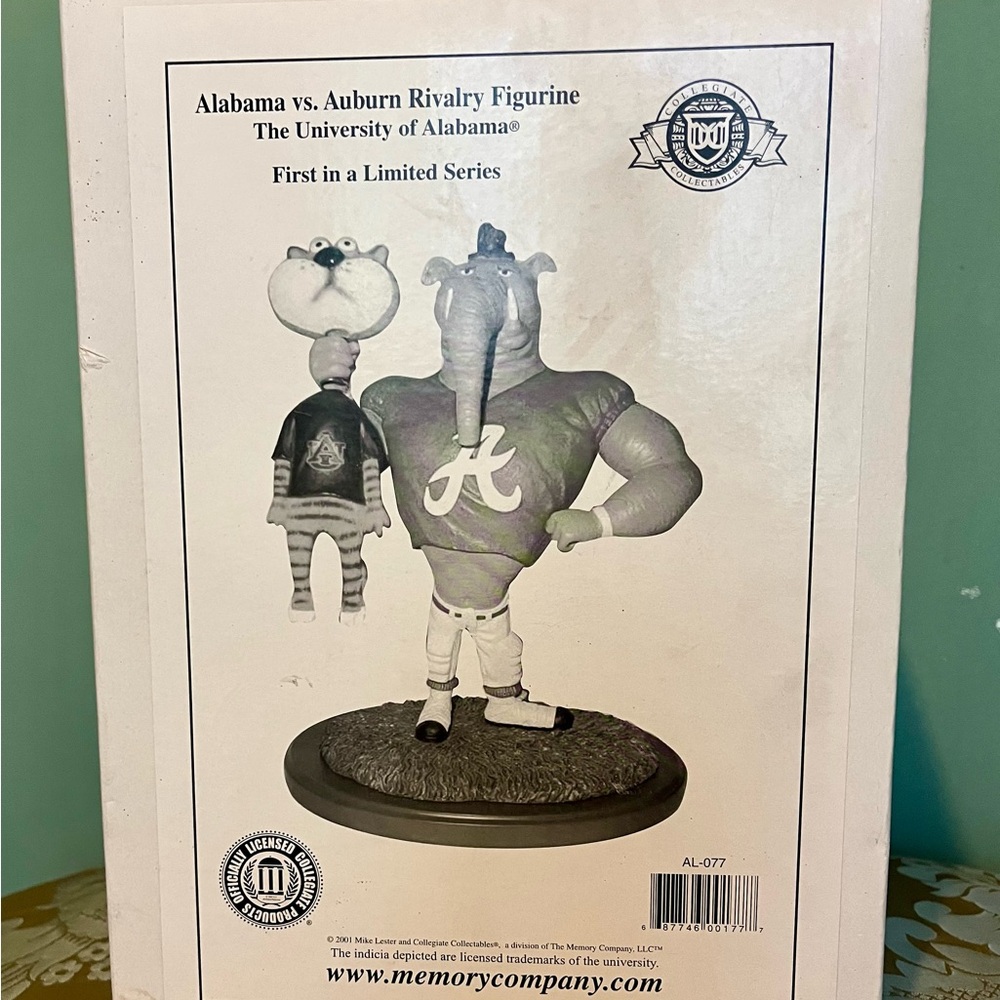 NIB! Vintage Alabama vs. Auburn Rivalry Figurine -First in a limited series